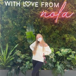 Meet your Posher, Savannah